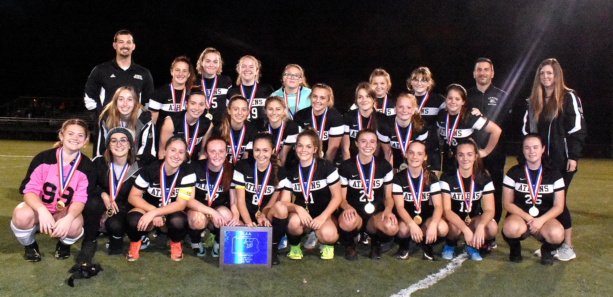 Lady Wildcats win second straight D4 title